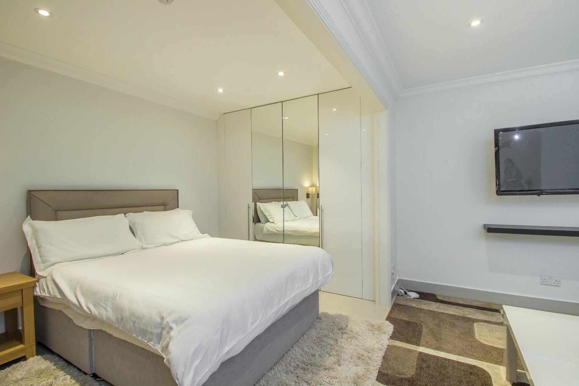 Marylebone Village Apartments 런던 객실 사진